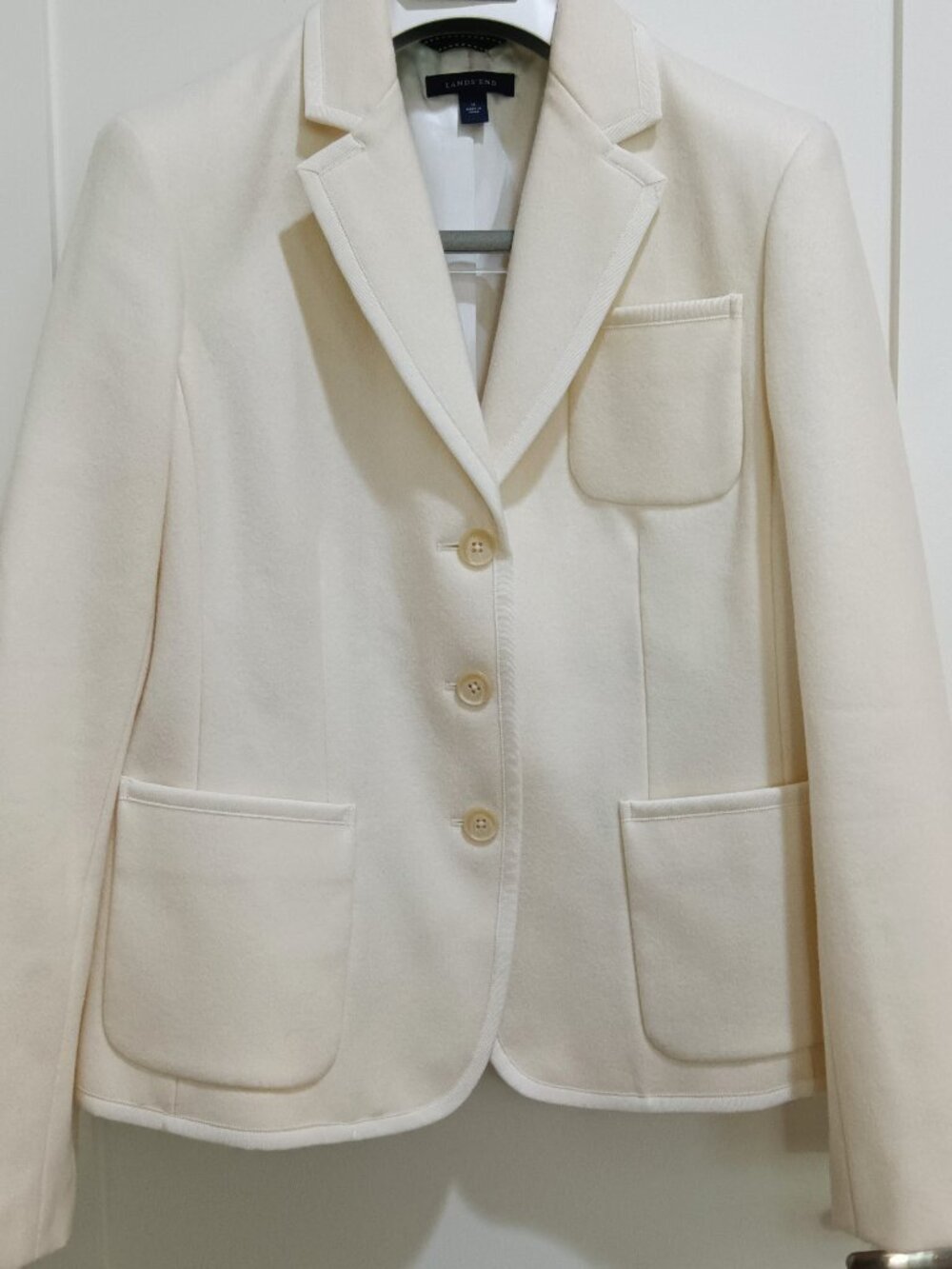 Lands' End Wool Blazer Winter White 3 Button fully lined Grosgrain Trim